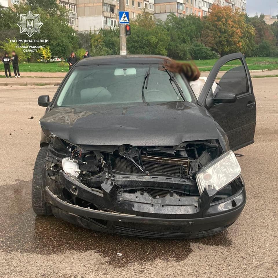 Водiйка авто Volkswagen спричинила ДТП у Кропивницькому