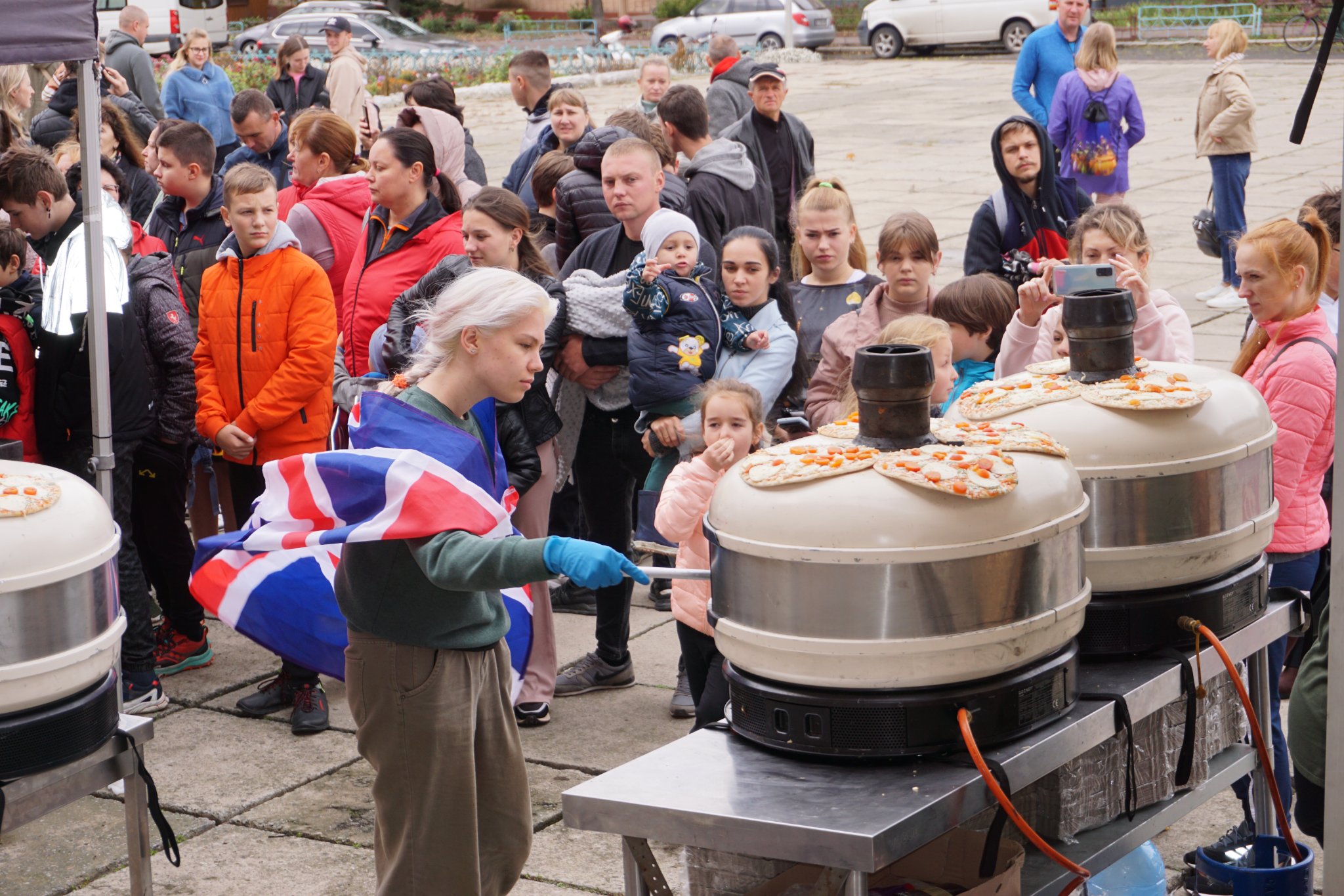 Жителів Кіровоградщини безкоштовно пригощали італійською піцою