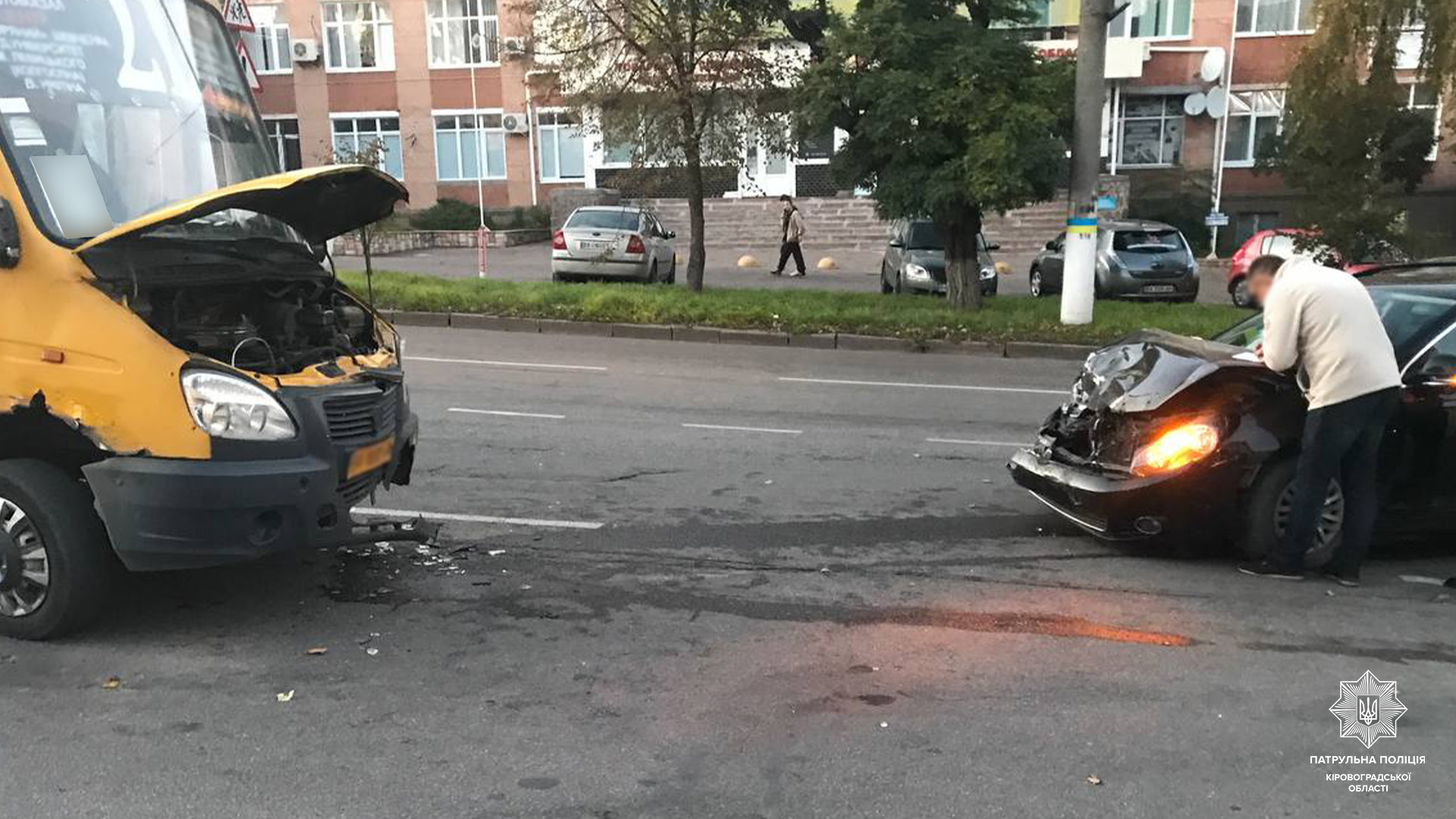 В ДТП у Кропивницькому постраждали Volkswagen i маршрутка