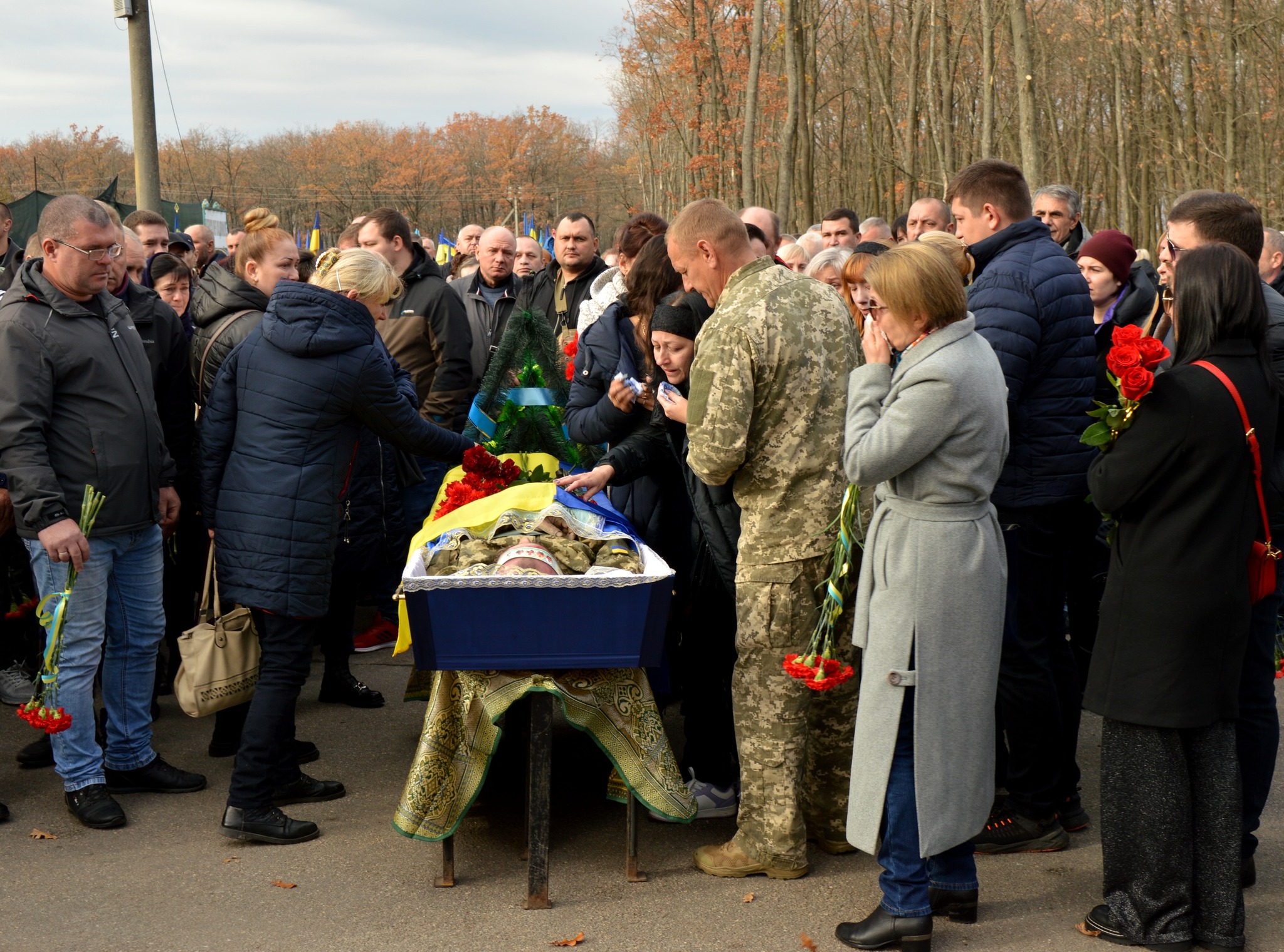 У Кропивницькому попрощалися iз загиблими Героями