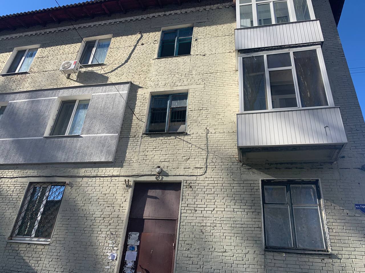 Внаслідок вчорашнього обстрілу деякі будинки Світловодська залишилися без вікон