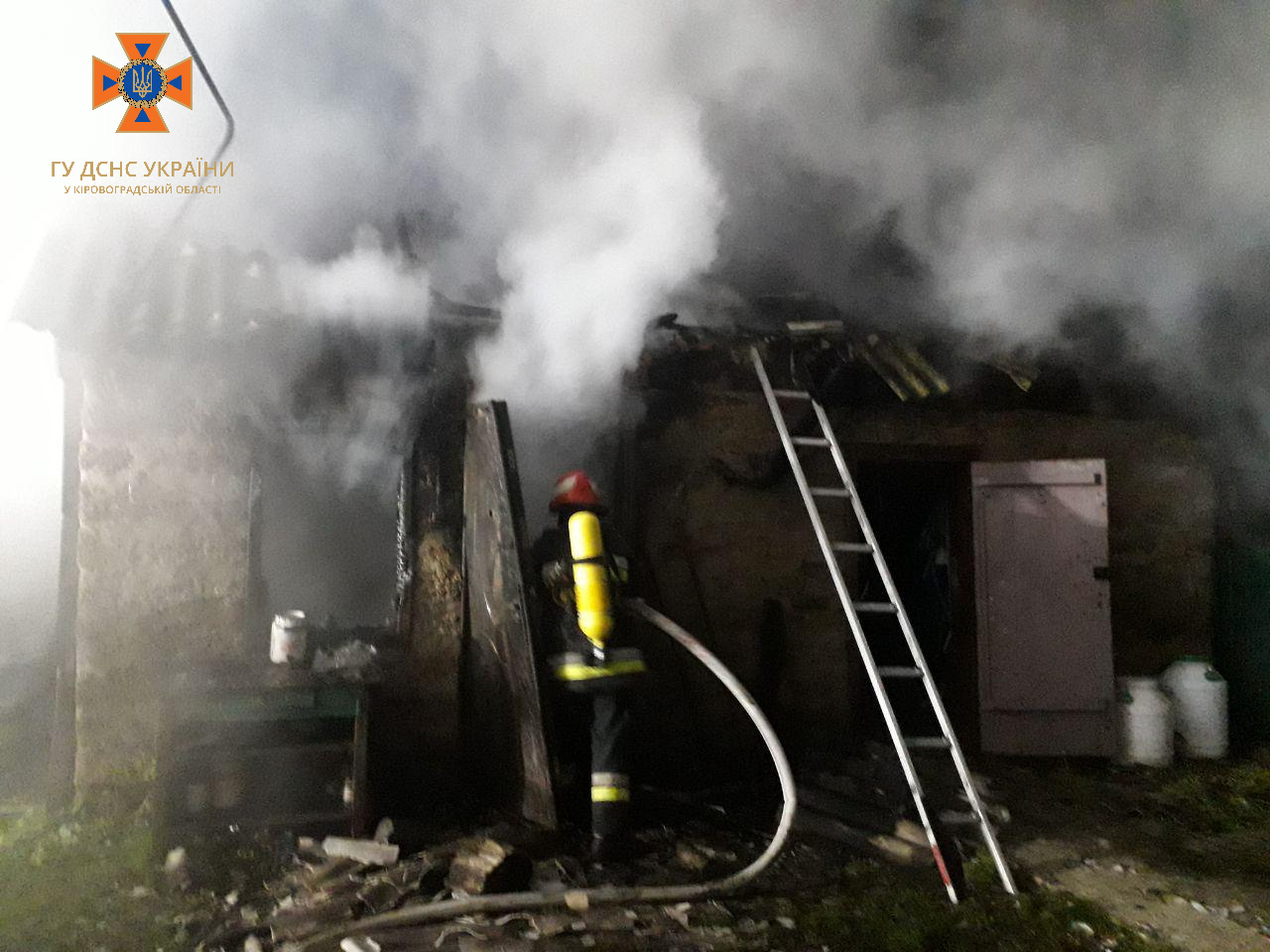 Два будинки рятували вiд полум’я вогнеборцi на Кiровоградщинi