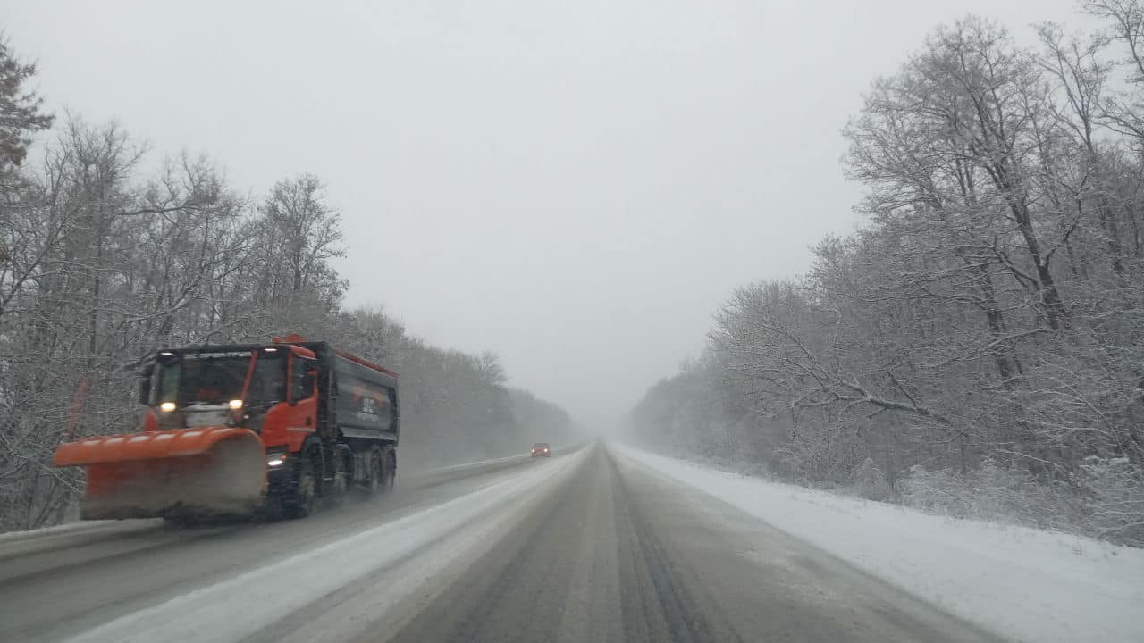 Дорожники повiдомили про стан проїзду автошляхами Кiровоградщини