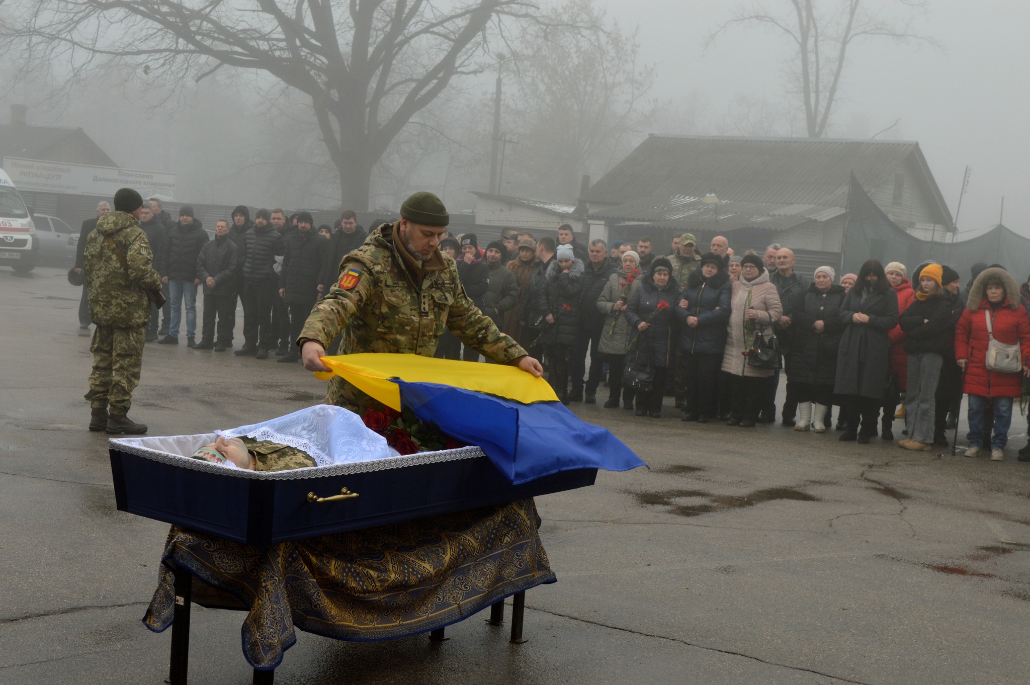Захисника з Кропивницького провели в останню путь