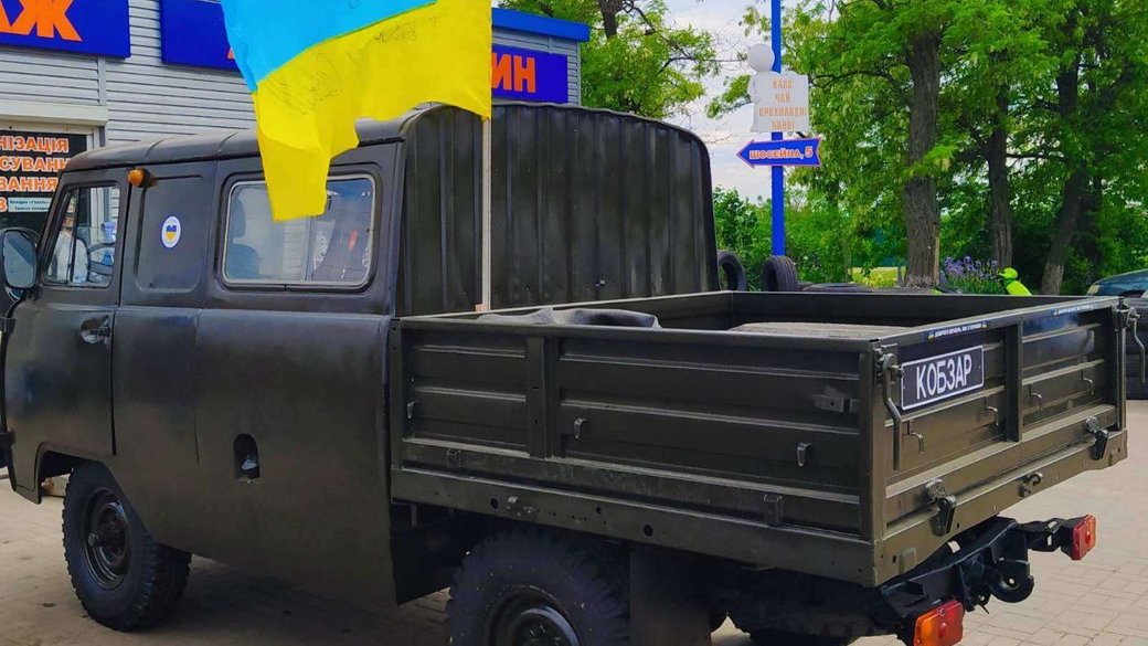 Енергетики з Кiровоградщини ремонтують автомобiлi на фронт