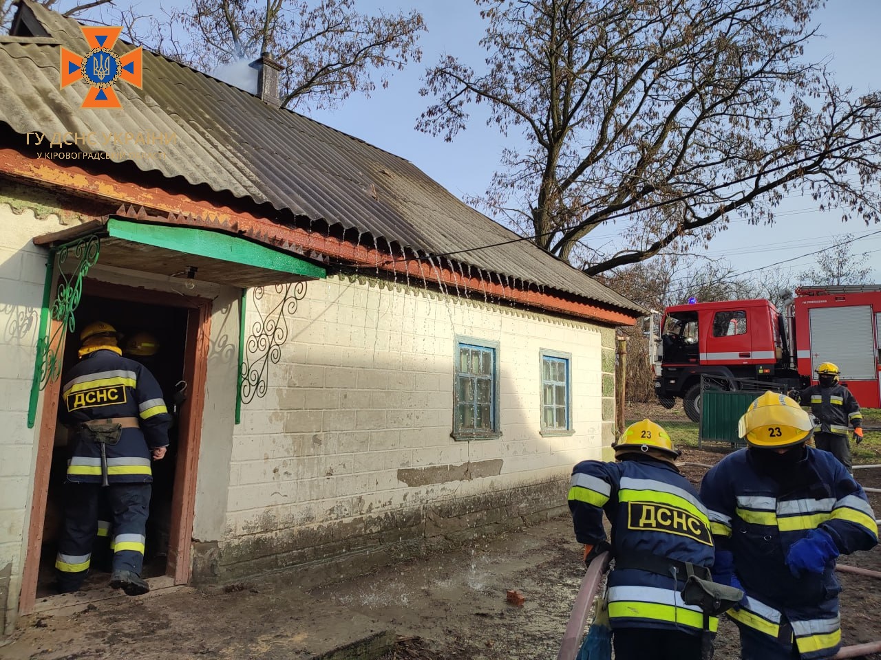 Автівка та лазня горіли на Кіровоградщині (ФОТО)