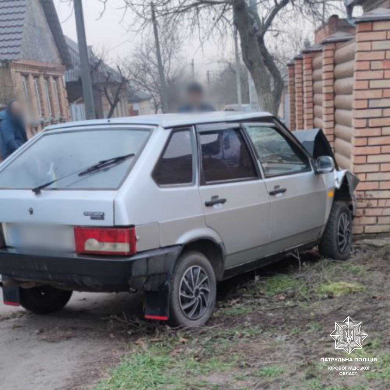 П’янючий водiй врiзався в паркан у Кропивницькому
