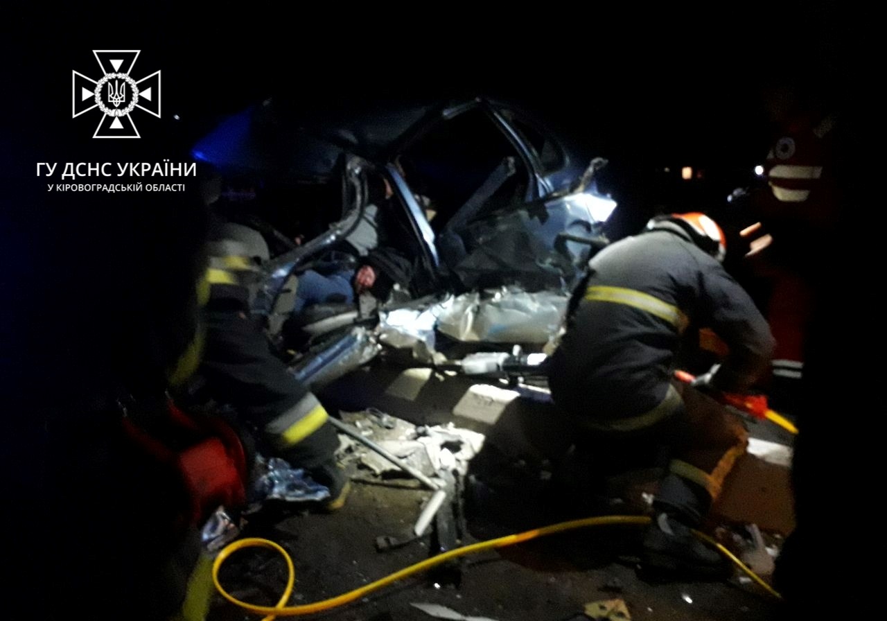 Внаслідок ДТП на Кіровоградщині постраждав чоловік