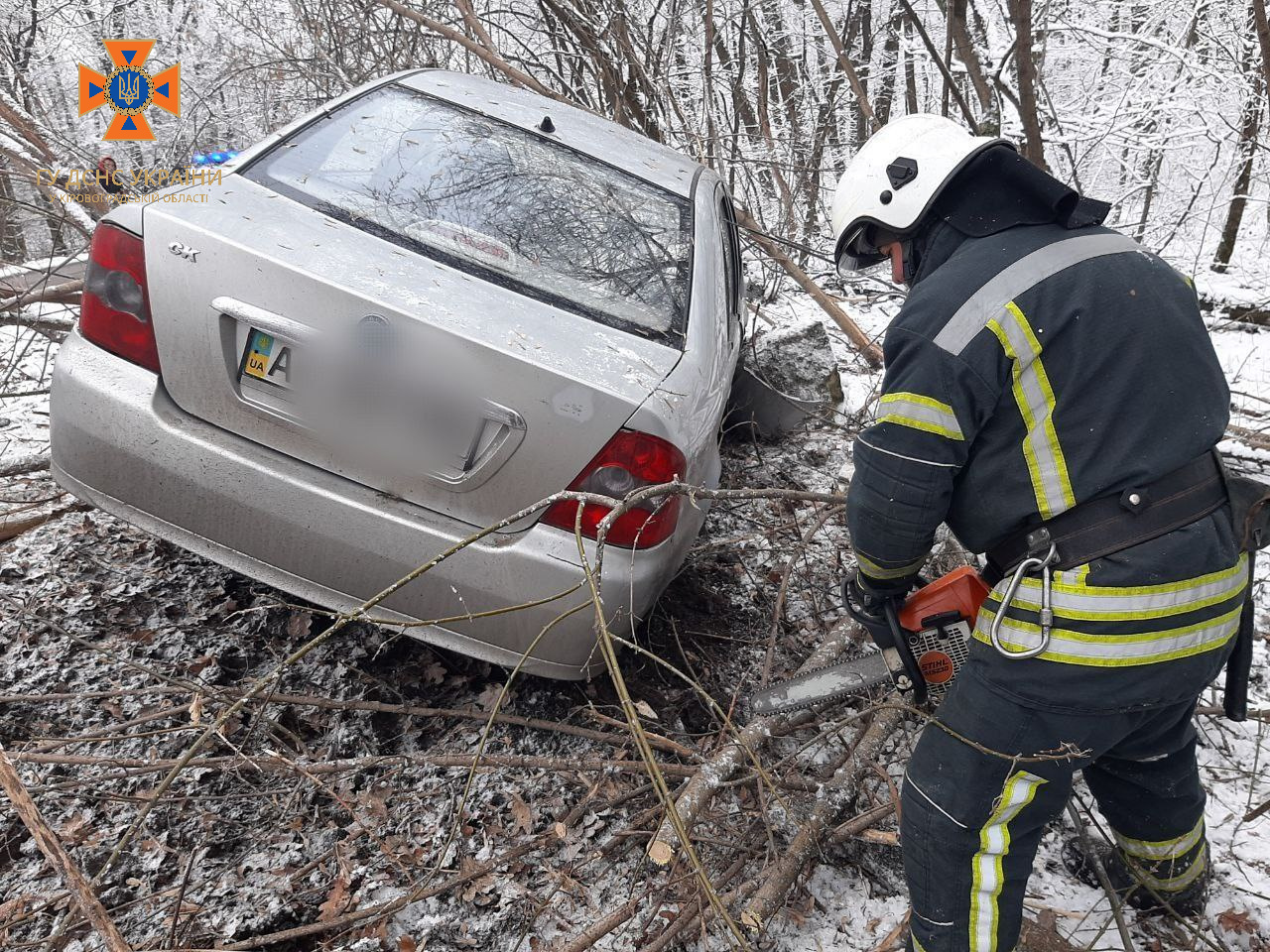 У Знам’янці автівка злетіла в кювет