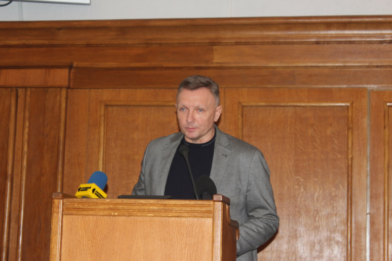 Депутати пропонують зняти голову Кіровоградської облради