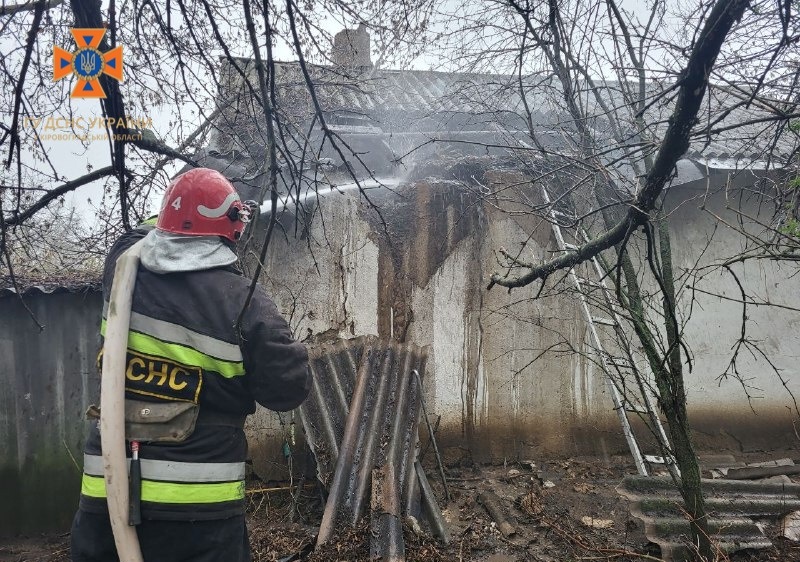 Двiчi вогнеборцi Кiровоградщини виїжджали на пожежi (ФОТО)