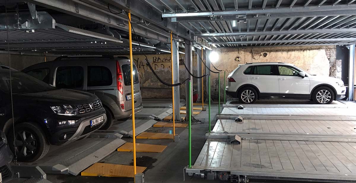 В центрi Кропивницького пропонують побудувати багаторiвневу парковку