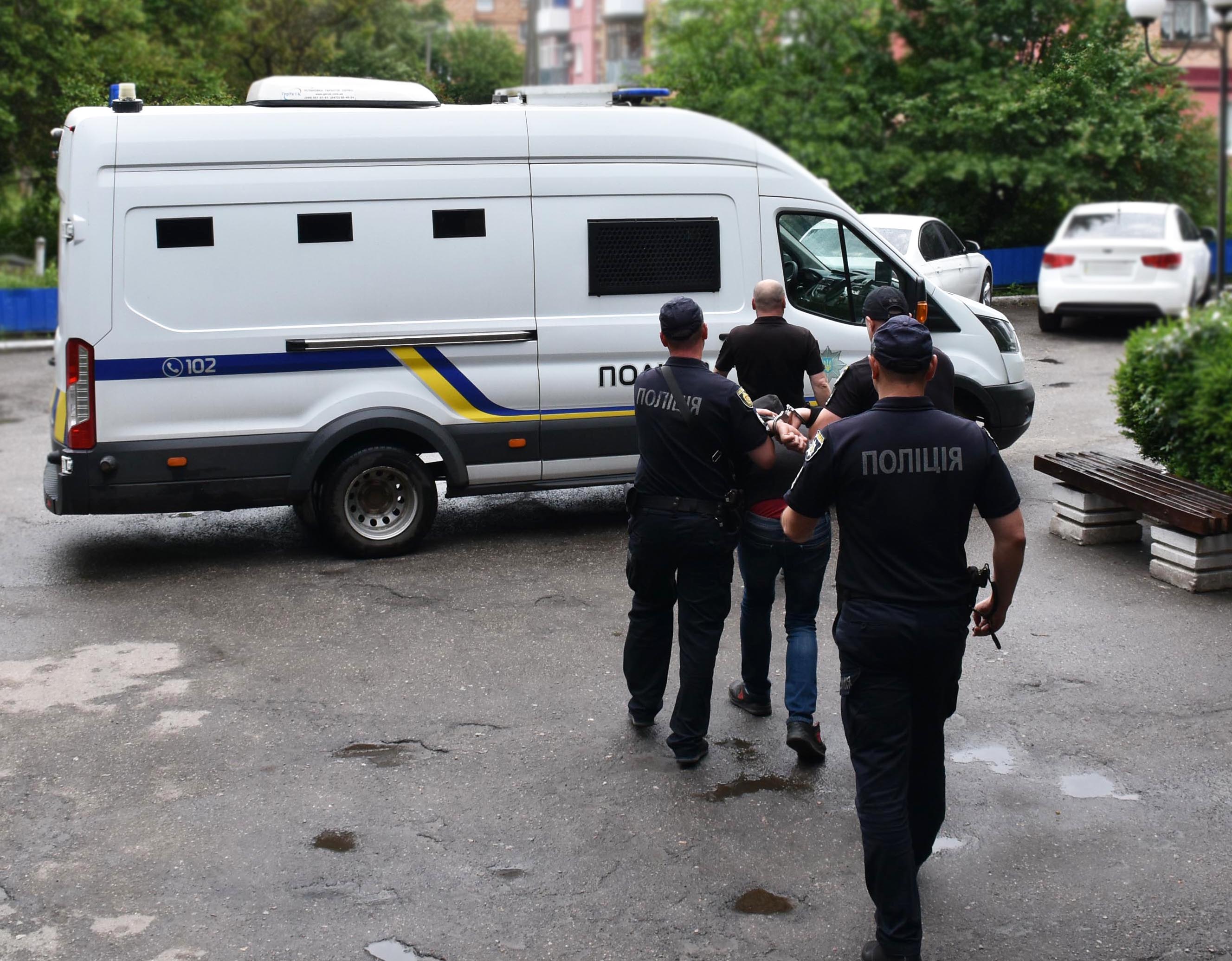 Підозрюваного у вбивстві подружжя переселенців, затримали на Кіровоградщині