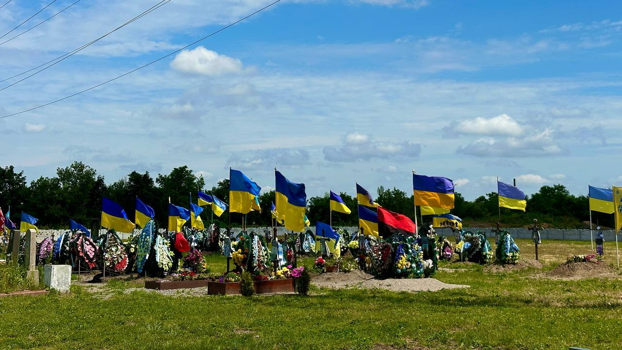 Родинам загиблих захисників в Олександрії виділять кошти на пам’ятники