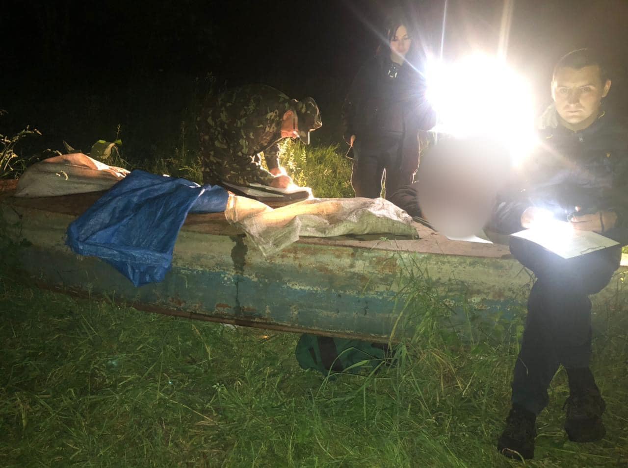 Посеред ночi на Кiровоградщинi зловили зловмисникiв