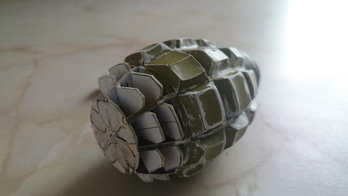 Как сделать гранату из бумаги