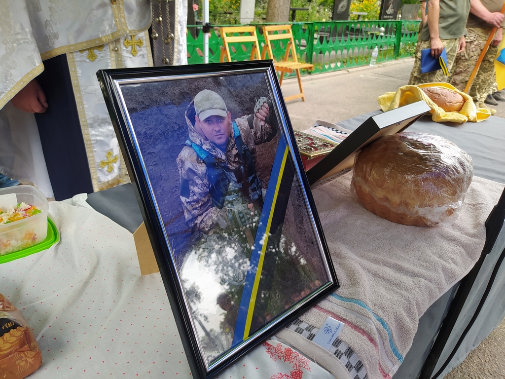 У Кропивницькому попрощалися з Героєм-захисником