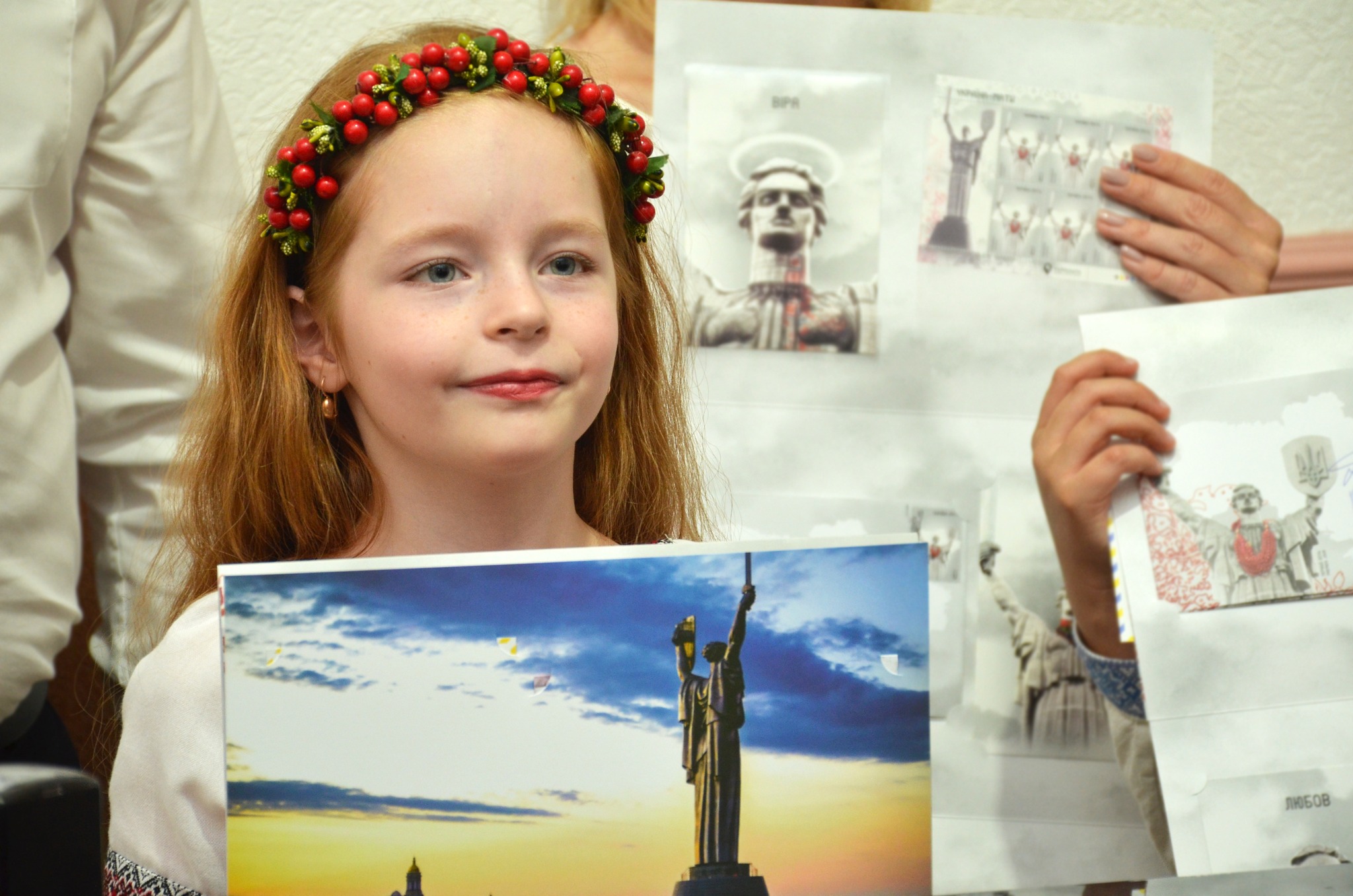 У Кропивницькому погасили поштову марку “Україна-мати”