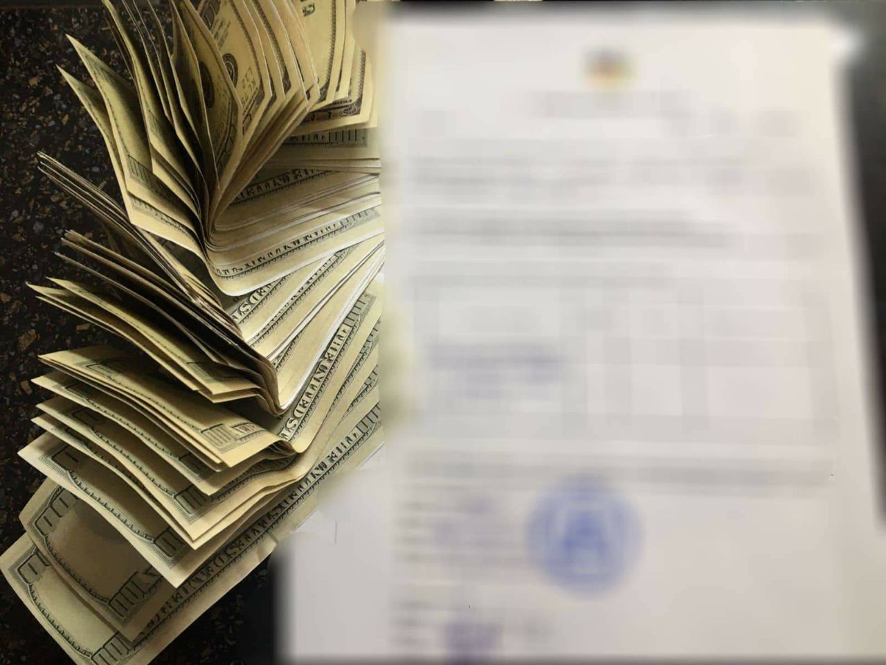 Слiдчi Кiровоградщини викрили факт продажу автомобiлiв пiд виглядом гуманiтарки