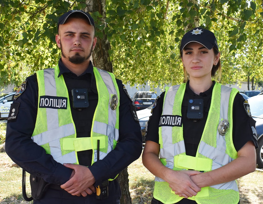 У Кропивницькому патрульні надали допомогу чоловікові, якому стало зле