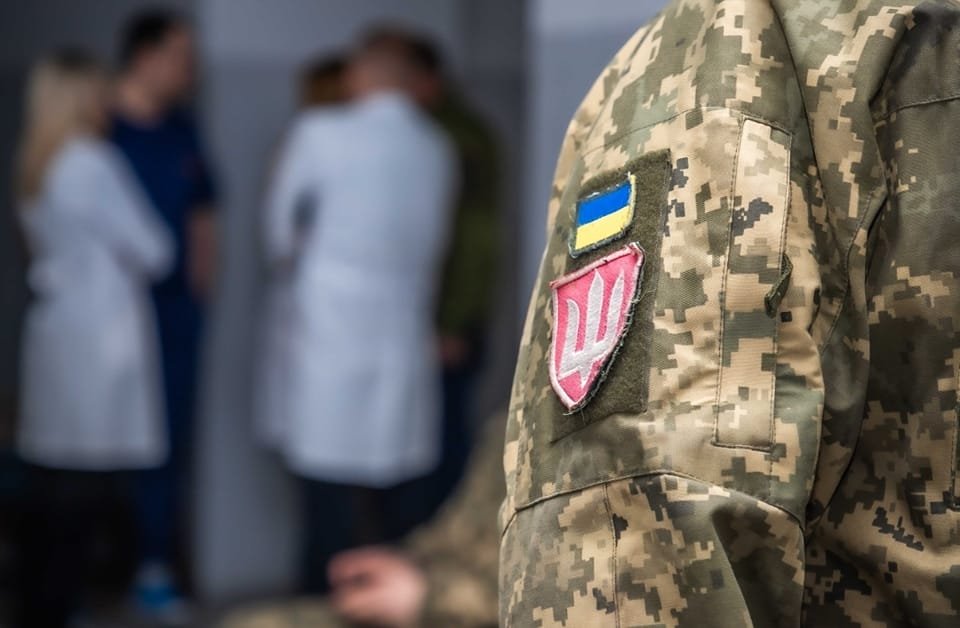 Голова лікарської комісії робила жителiв Кiровоградщини “непридатними” до армії