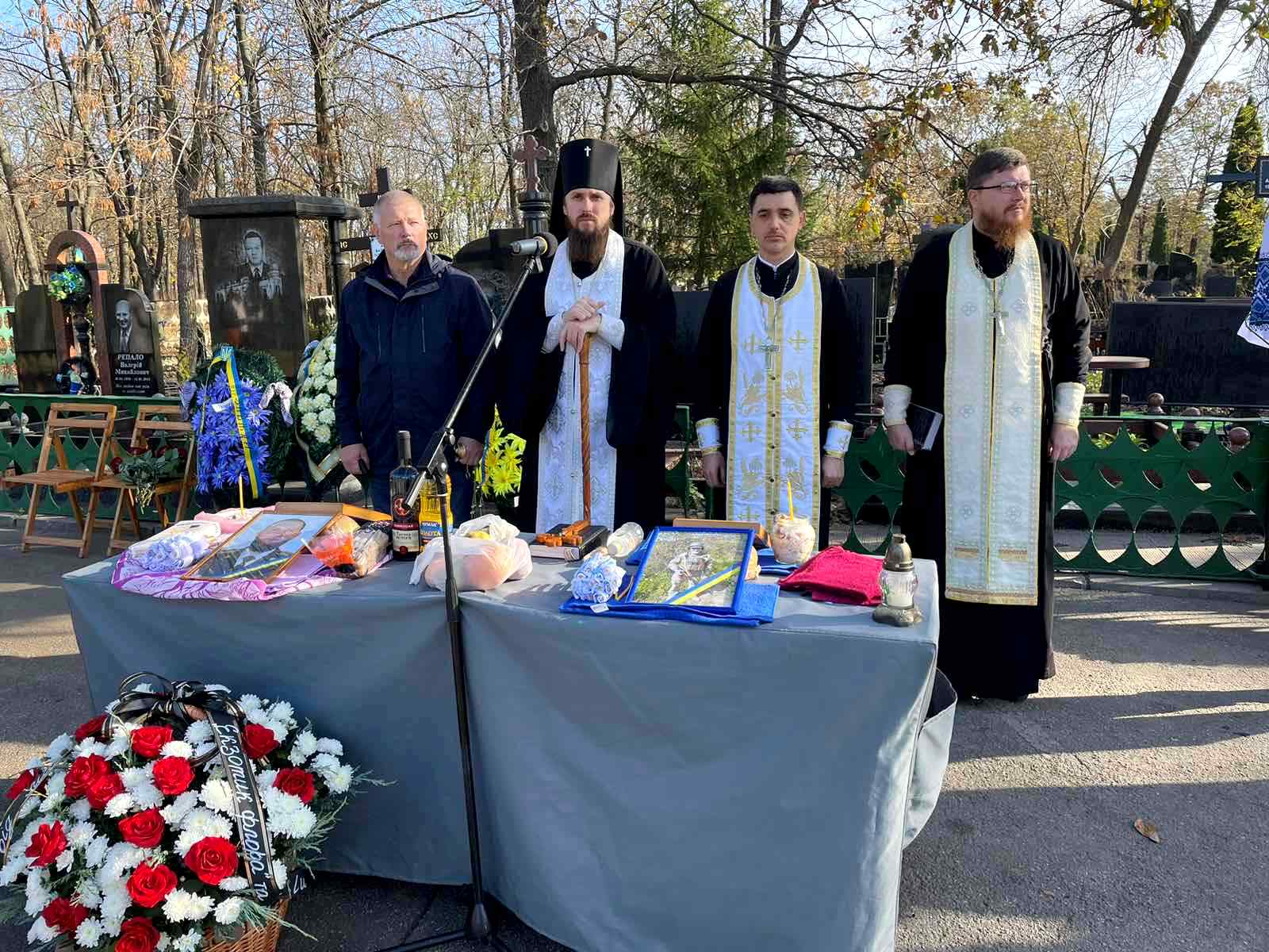 У Кропивницькому провели в останню путь загиблих воїнiв
