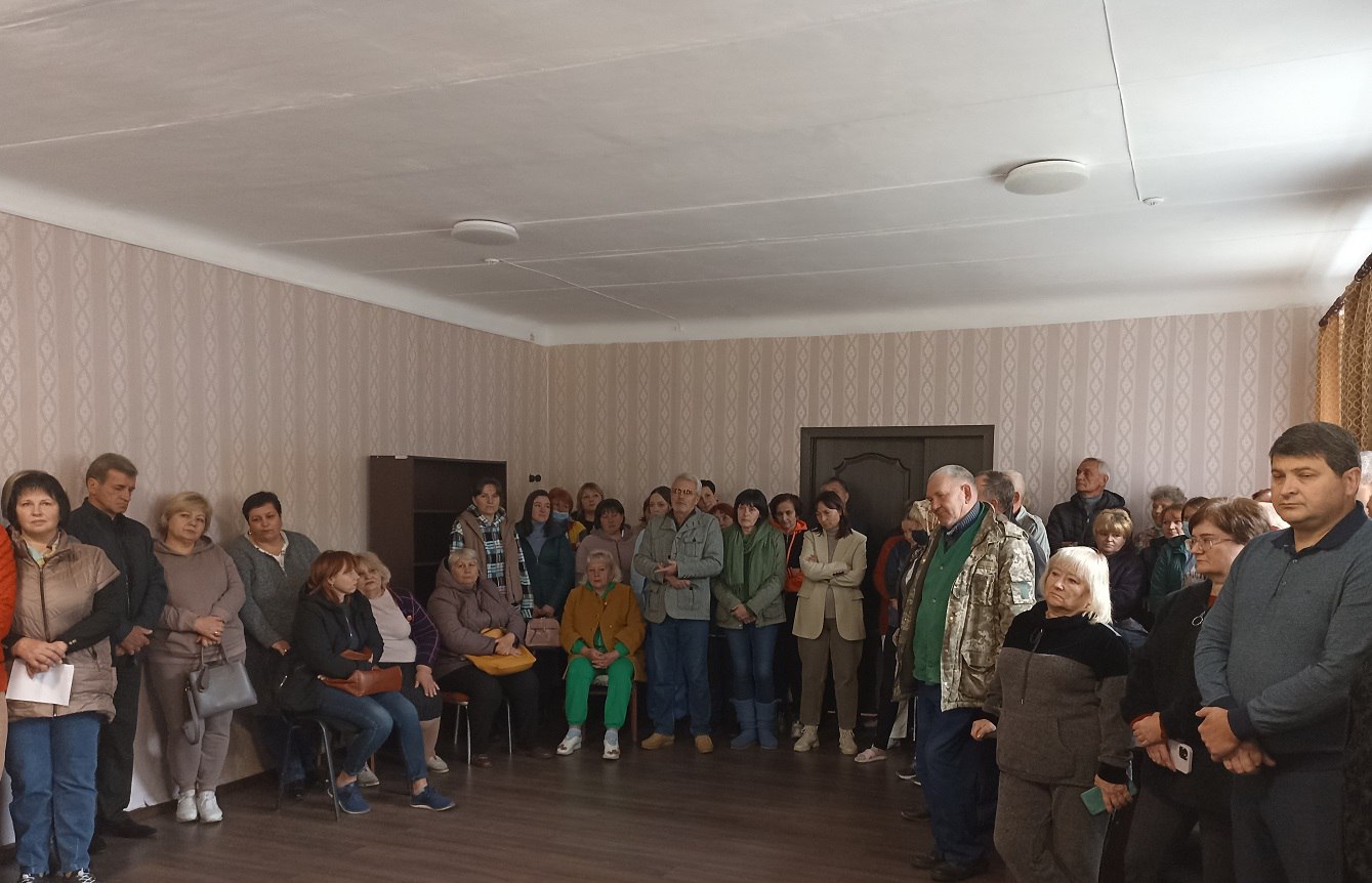 Голова Кіровоградської обласної ради представив колективу Новомиргородського психоневрологічного інтернату нову керівницю