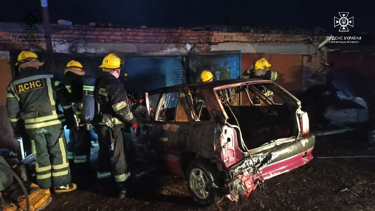 На Кiровоградщинi горiли Fiat та ЗАЗ