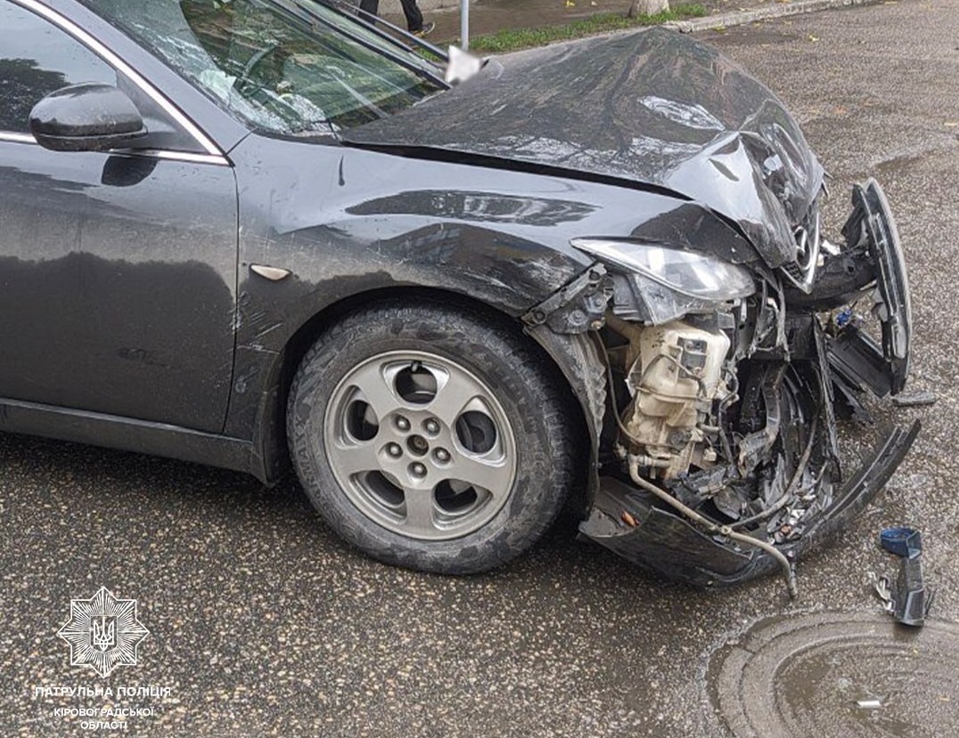 У Кропивницькому водій Hyundai не поступився дорогою та спричинив ДТП