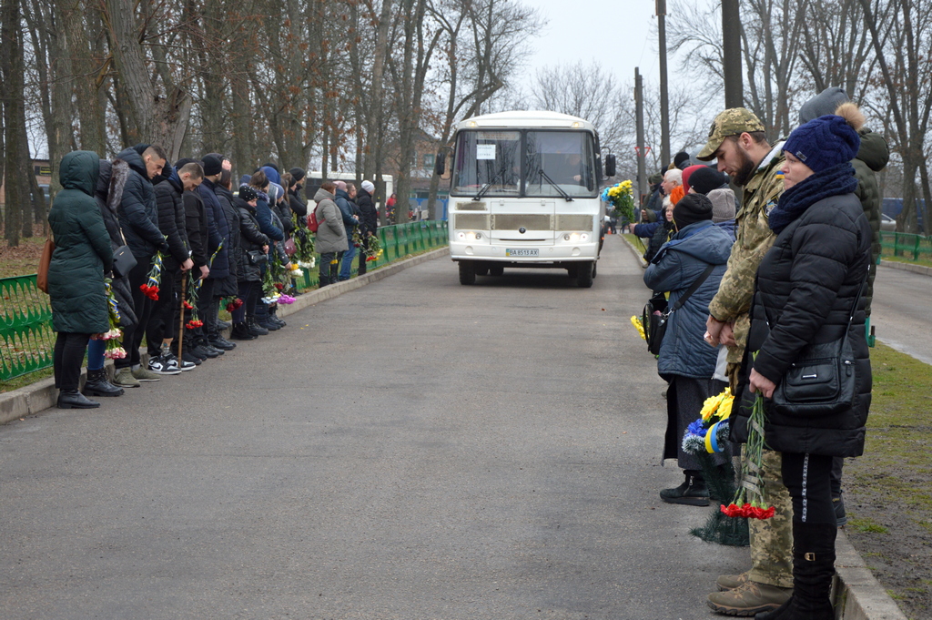 Кропивничани провели у засвіти Воїнів-захисників
