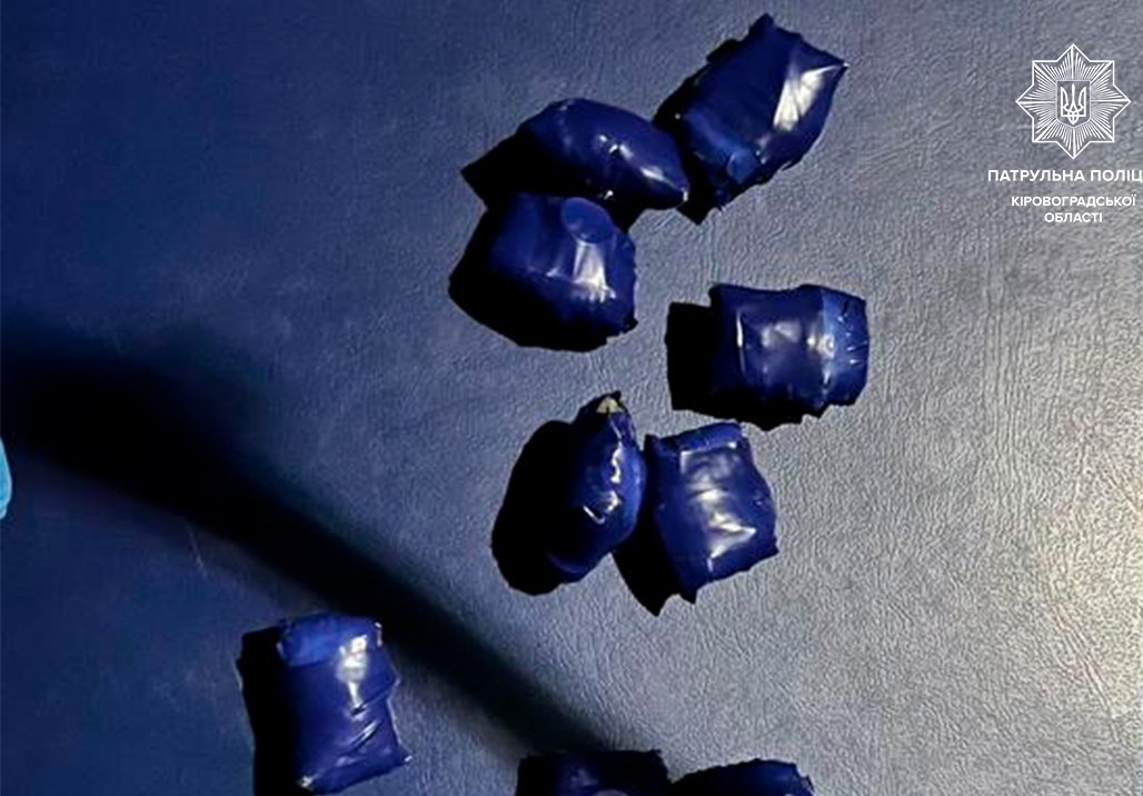 У Кропивницькому патрульні затримали закладника