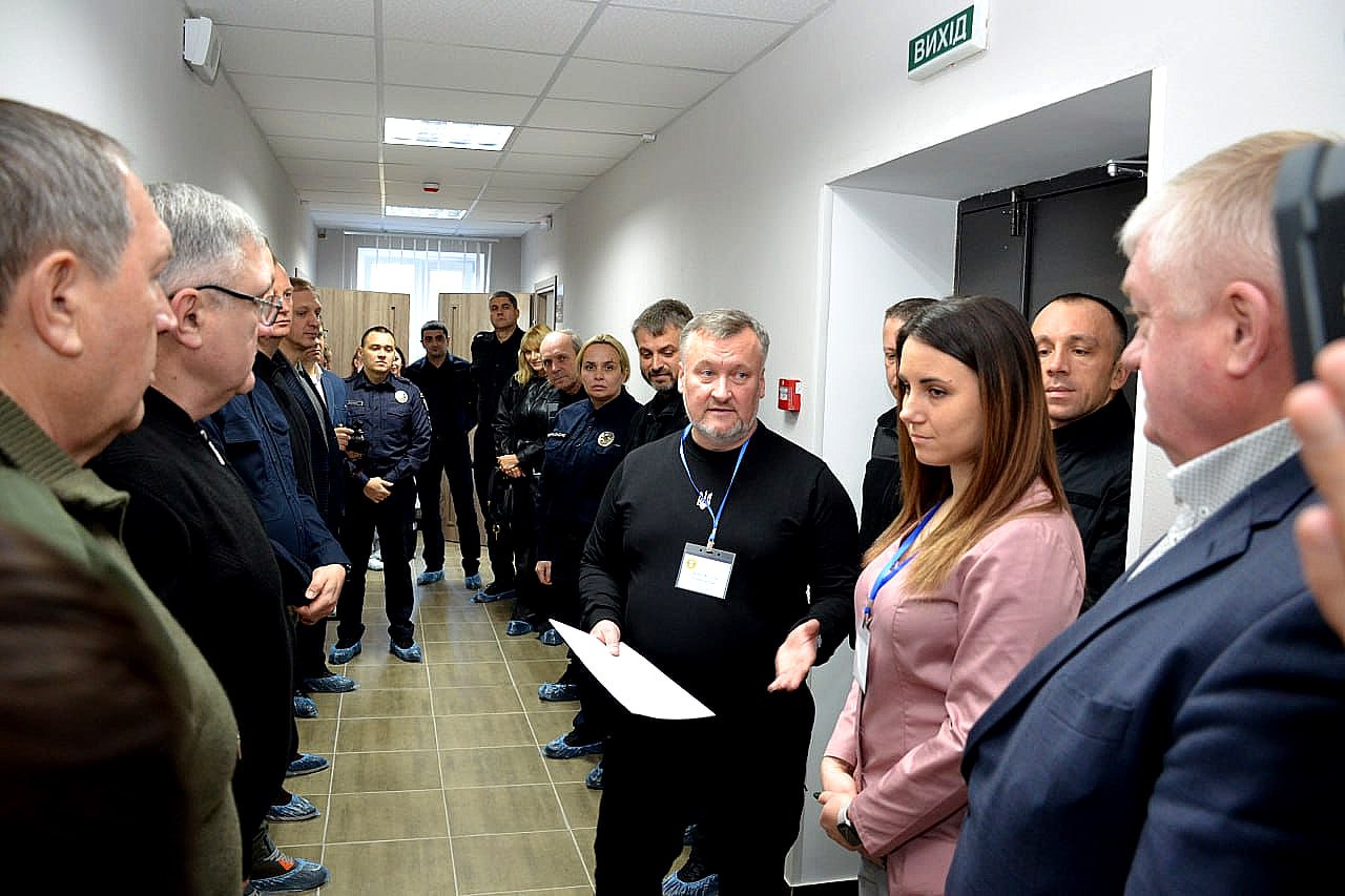 У Кiровоградськiй областi вiдкрили першу молекулярно-бiологiчну лабораторiю ДНК