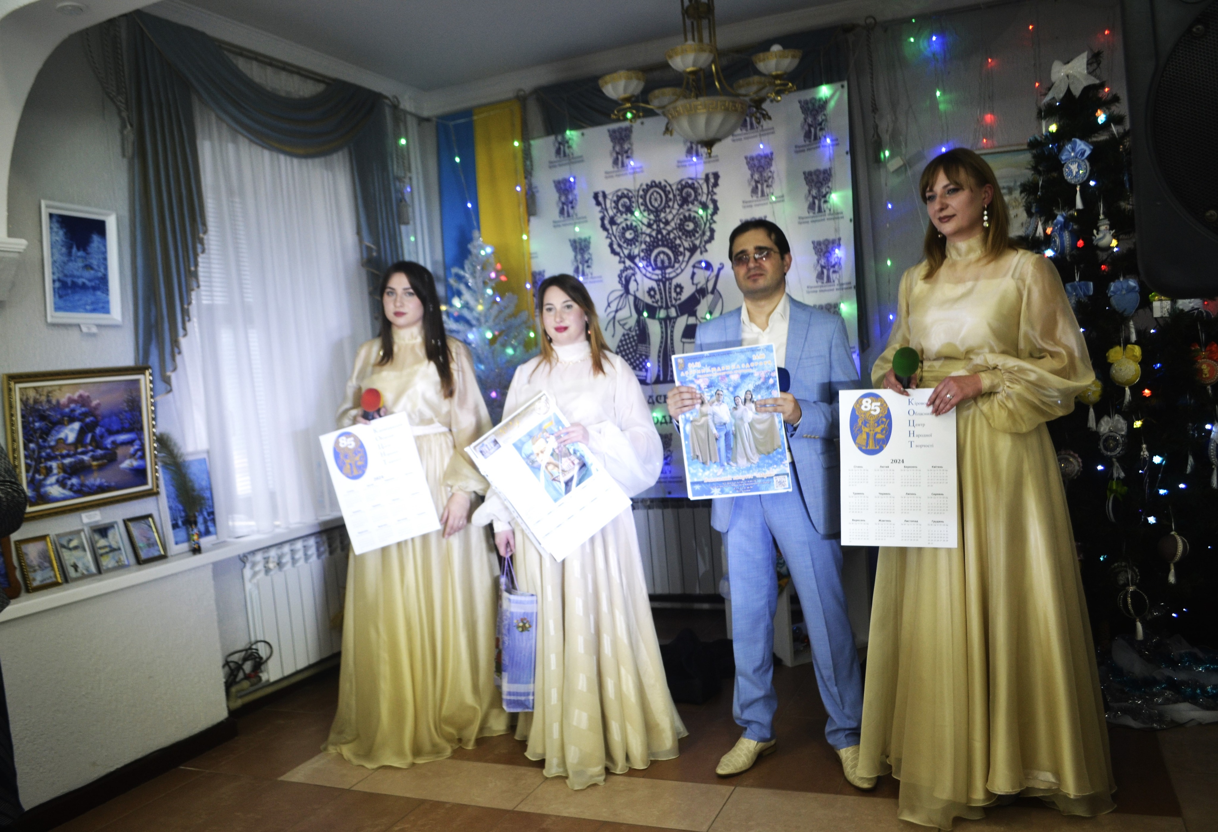 Співаки Олександрівки розважали кропивничан різдвяними  музичними творами