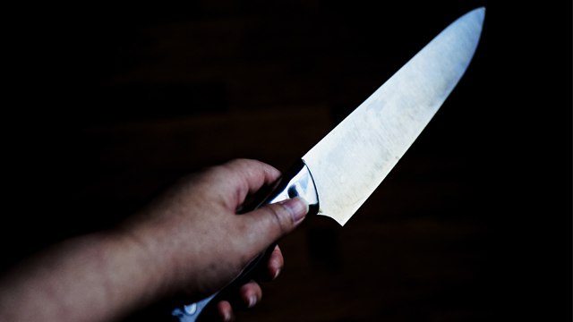 Житель Кіровоградщини кинувся на співмешканку з ножем