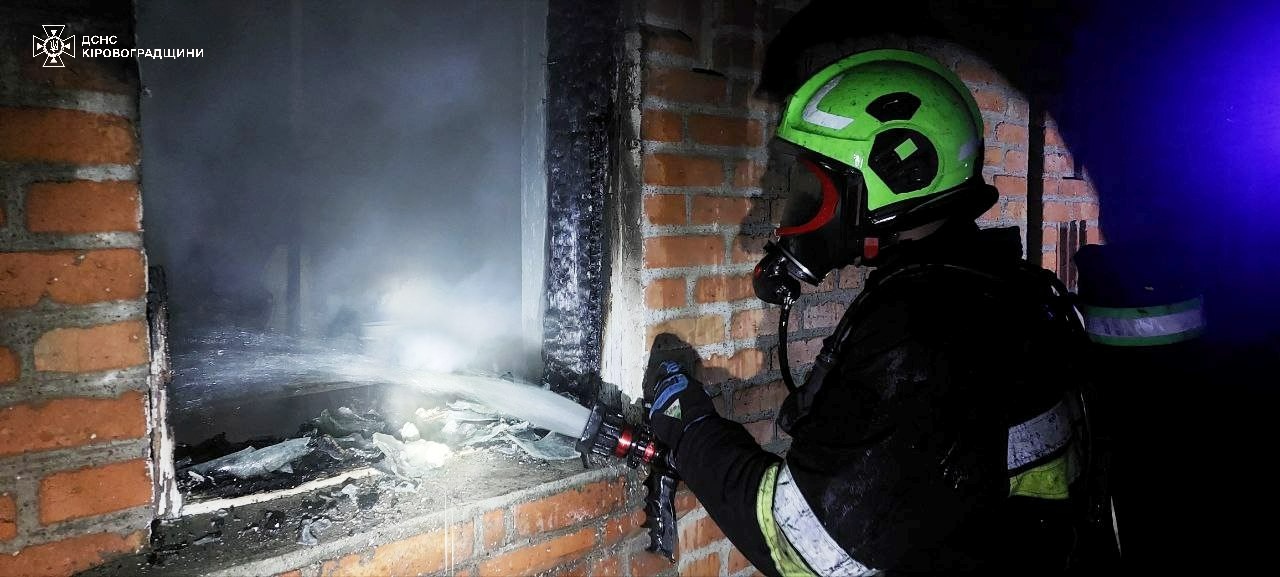 На вулицi Українськiй загорiвся будинок