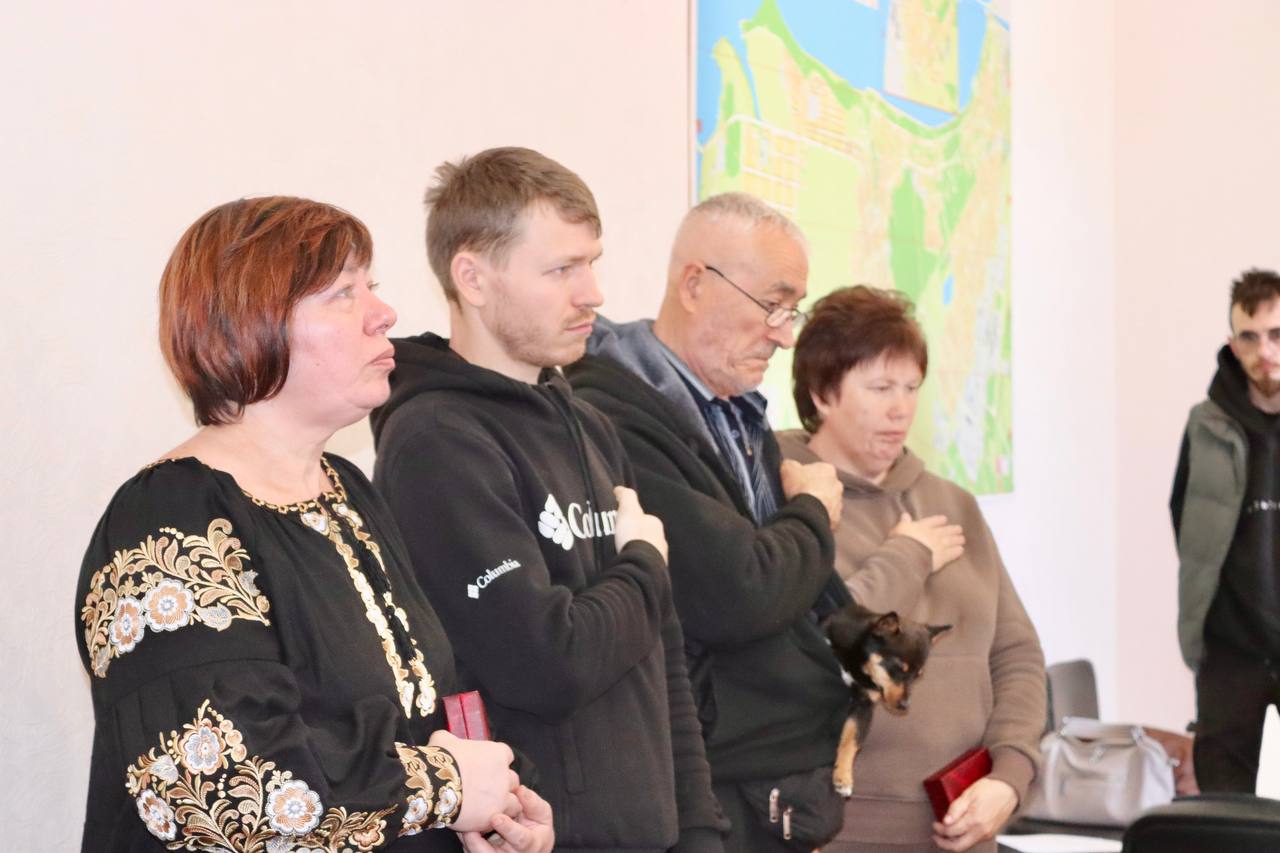 Сiм’ям загиблих воїнiв з Кiровоградщини вручили державнi нагороди