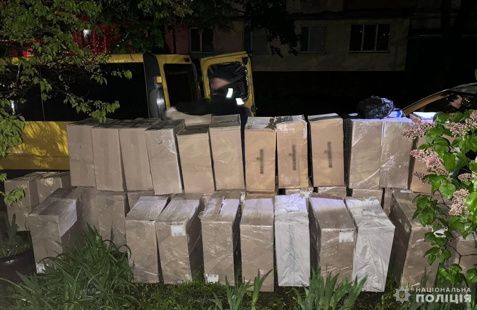 В жителя Кiровоградщини знайшли незаконнi цигарки на понад мiльйон гривень