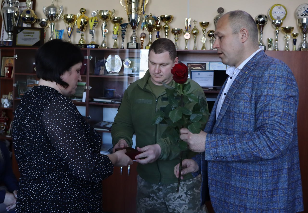 На Кiровоградщини вручили нагороди родинам загиблих воїнiв