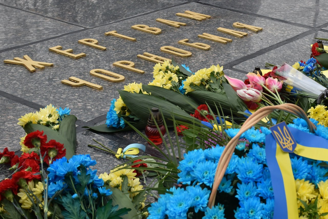 У Кропивницькому  поклали квіти до пам’ятника “Жертвам Чорнобиля”