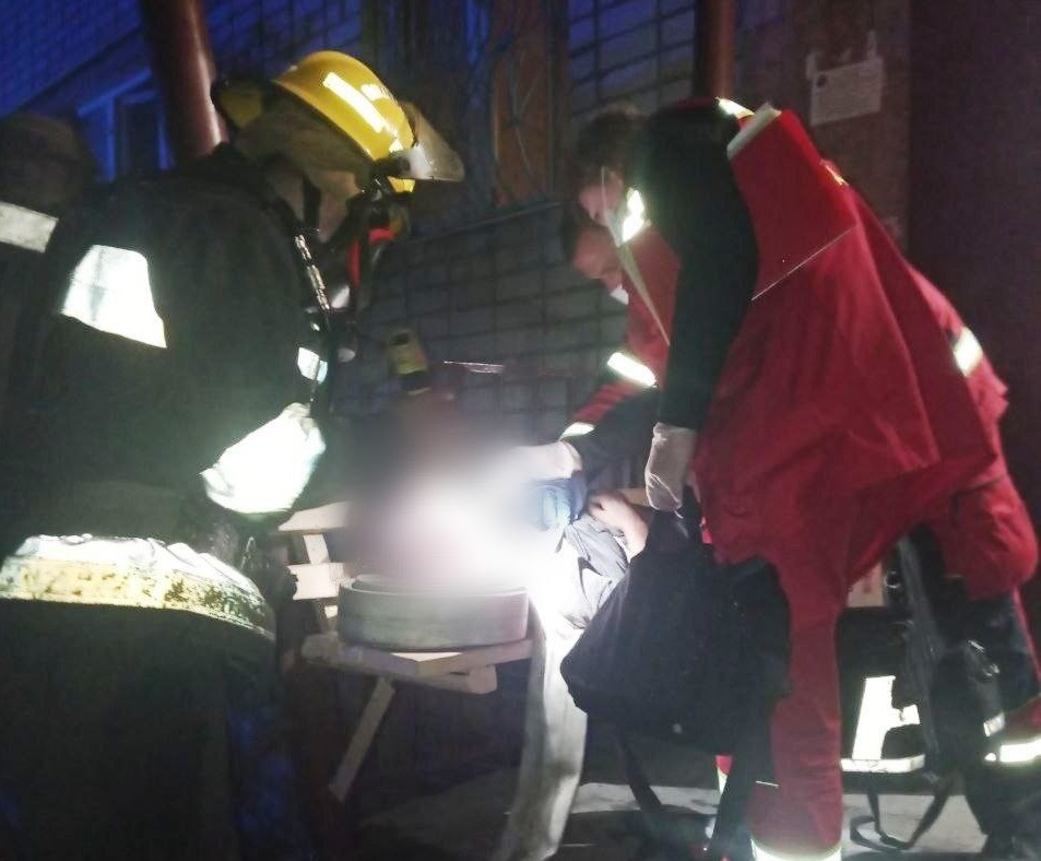 На Кіровоградщині під час пожежі врятували двох людей