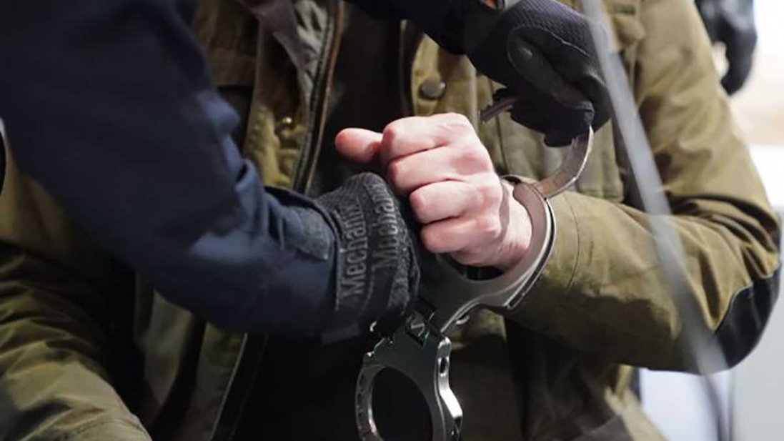 Житель Кiровоградщини слiдкував за перемiщенням вiйськової технiки та здавав iнформацiю ворогу