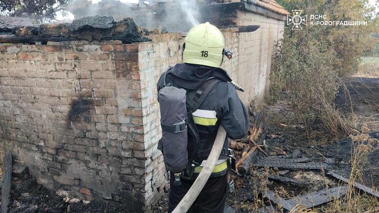 У Кропивницькому горів радянський пам’ятник