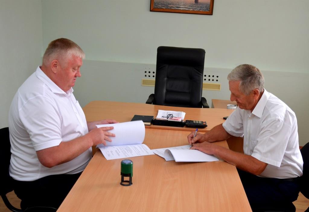 З керівниками двох психоневрологічних інтернатів Кіровоградщини підписали контракти