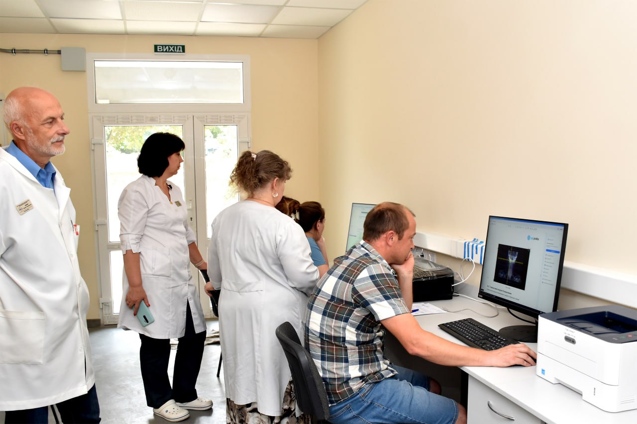 В обласному онкоцентрі встановили новий гамма-терапевтичний апарат