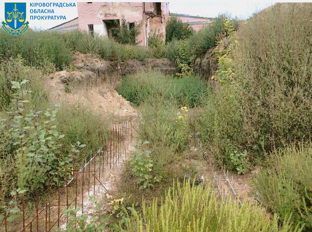 На Кіровоградщині реконструкція стадіону завершилася мільйонними збитками