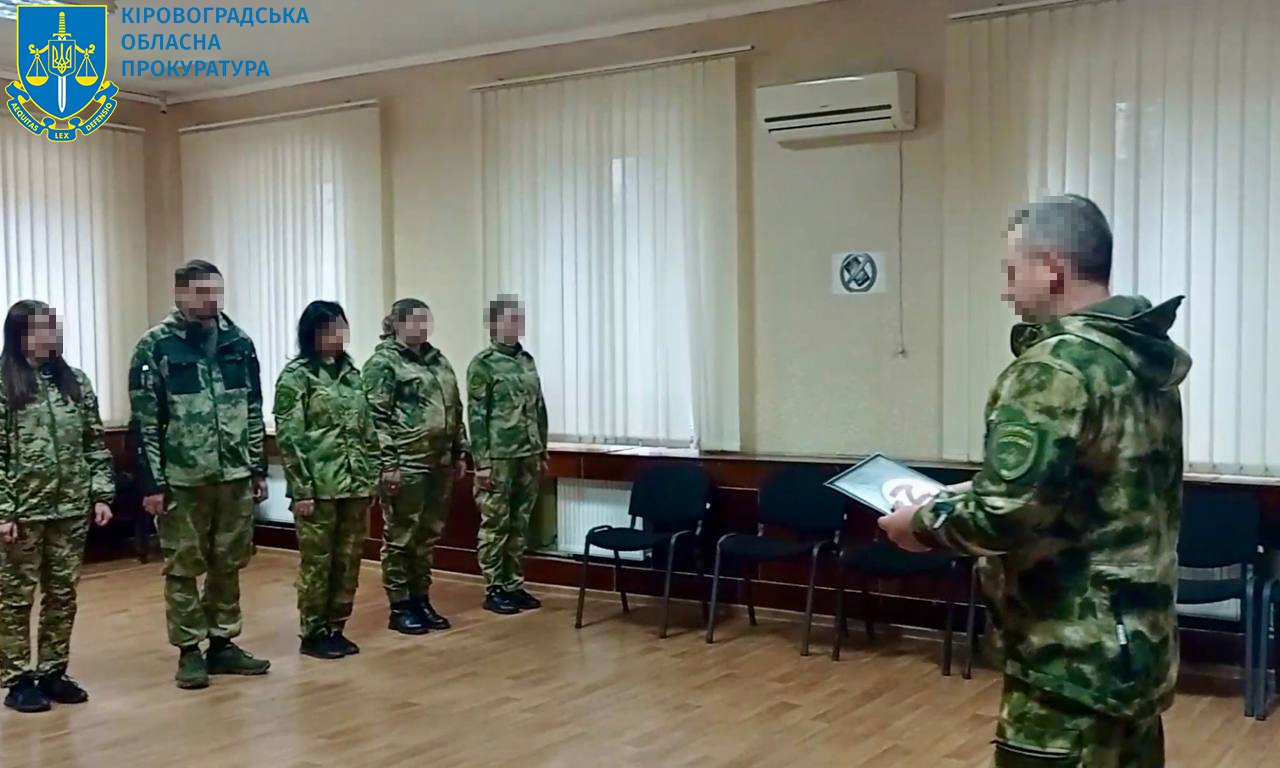 Прокурори Кiровоградщини повiдомили про пiдозру полiцейським – колаборантам