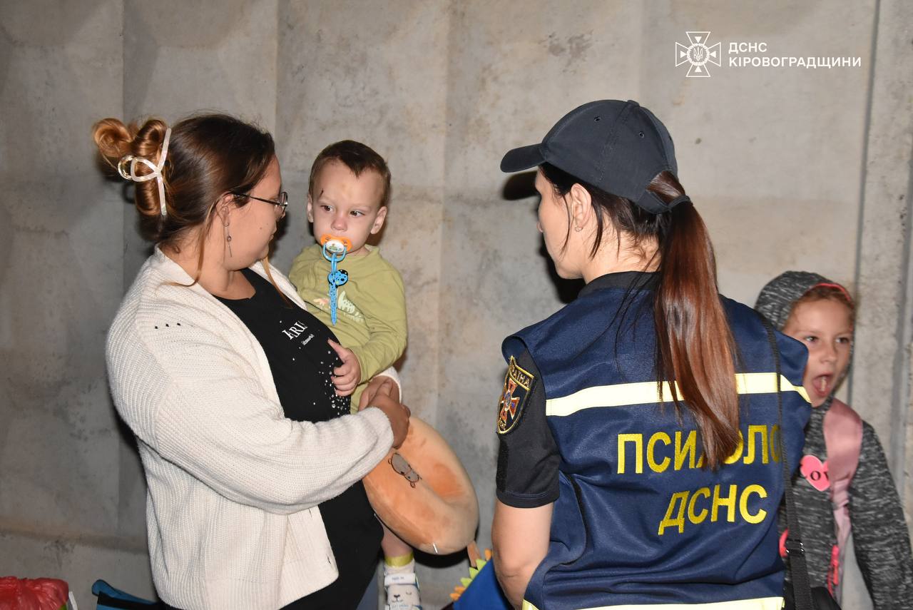 Евакуацiйний потяг з Покровська прийняли на Кiровоградщинi