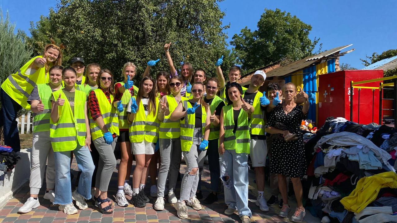 Студенти Донецького медвишу волонтерили у кропивницькому Домі Милосердя