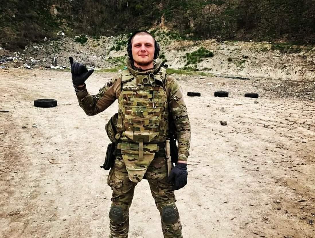 На вiйнi загинув керiвник кропивницького осередку молодiжної органiзацiї “Сокiл”