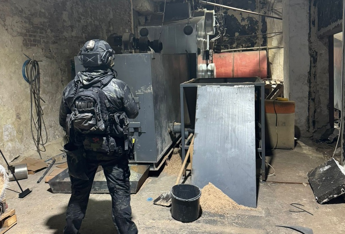 У Кропивницькому підпільно розливали спирт